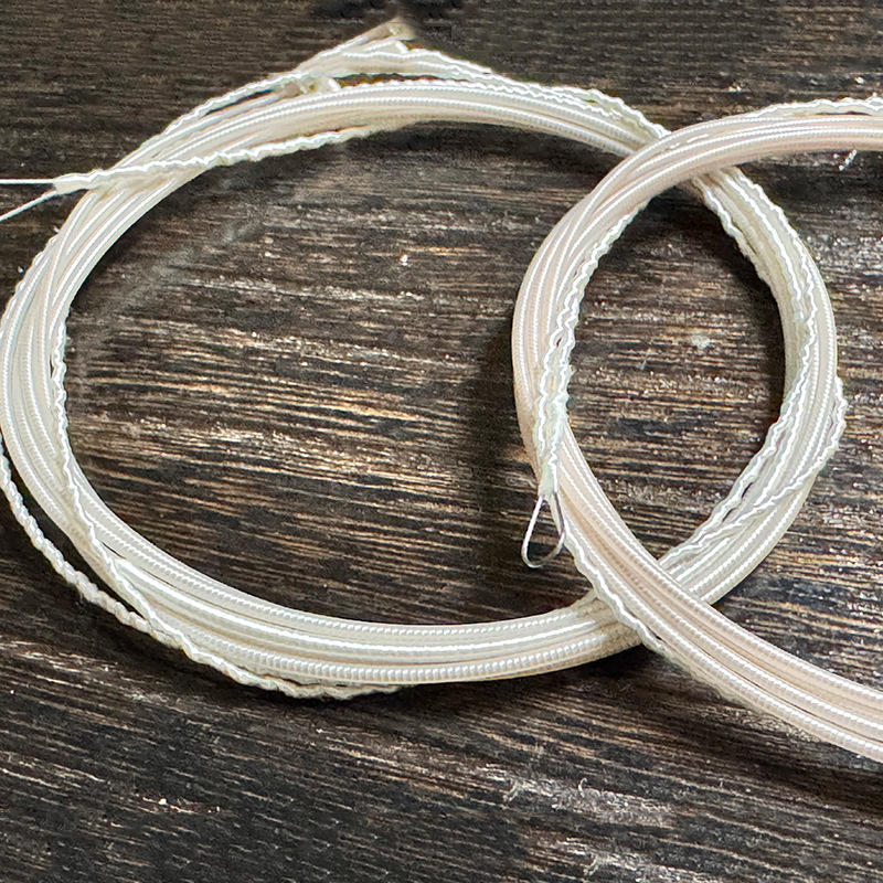 Mengyin Ancient Strings Inherit the Quality of Ancient Strings. the Tone Is Clear and Moist, the Penetration Is Strong and the Sensitivity Is High