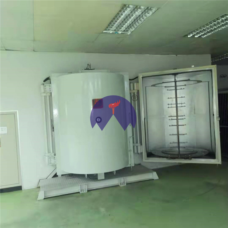 Taiwan Dayong Evaporation Coating Machine Spot 2 Sets of 1.6 by 2 Meters Size