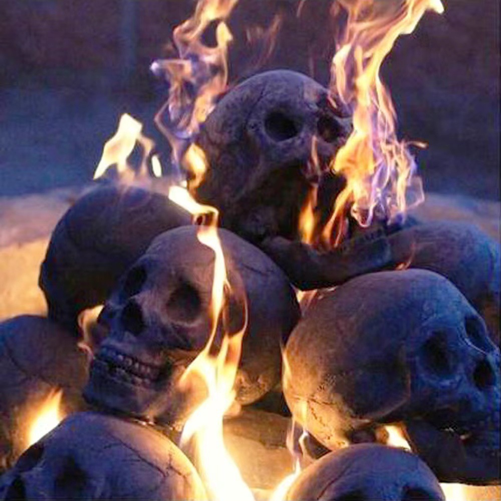 Halloween decoration holiday party decorations fireplace fire Kang ceramic crafts head Fire Fire skull