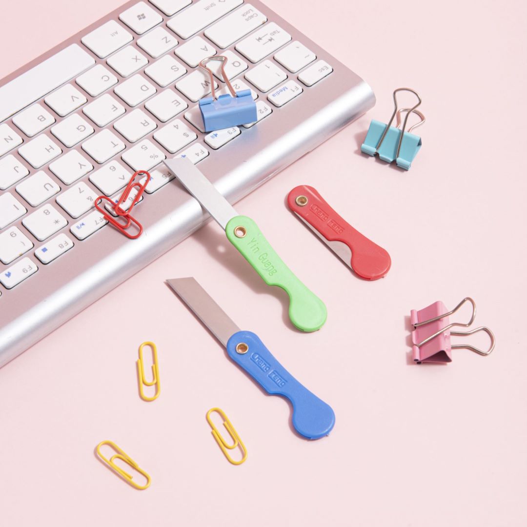 Student Utility Knife, Foldableing Wallpaper Special Knife, Small Paper Knife, Glass Film Express Box Opening Knife Wholesale