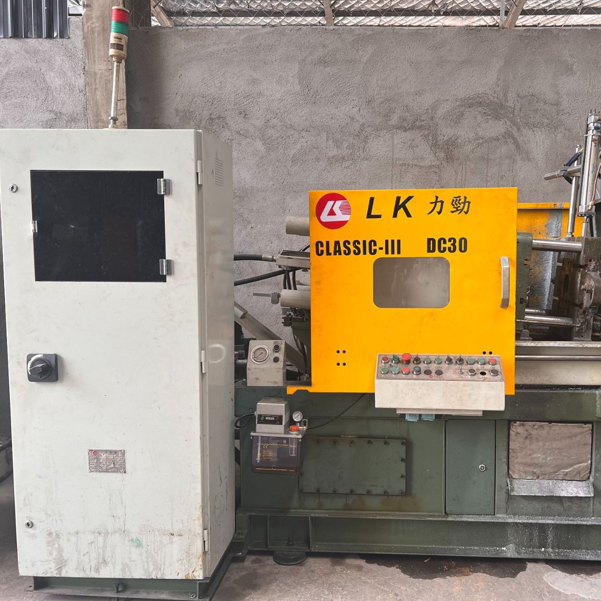 Fully Automatic Aluminum Zinc Alloy Die-Casting Machine Force Equipment Accessories Cold Chamber Machine Hot Chamber Force Die-Casting Machine Accessories