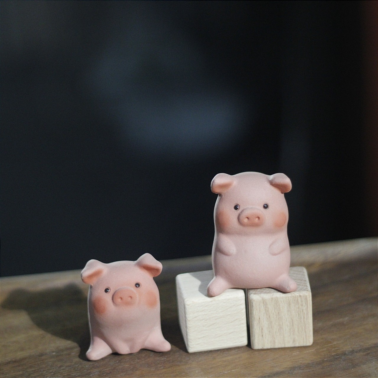 Purple Sand Tea Pet Pig Ornaments to Attract Wealth and Kiss Piggy lulu Pig Handmade Blessing Pig Zodiac Pig Tea Play Can Be Raised