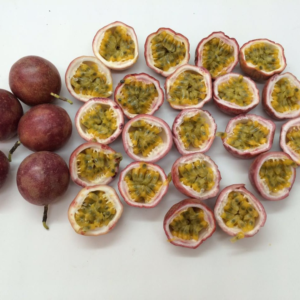 Frozen Passion Fruit Juice Passion Fruit Puree Milk Tea Shop Drink with Sweet and Sour Passion Fruit Jam