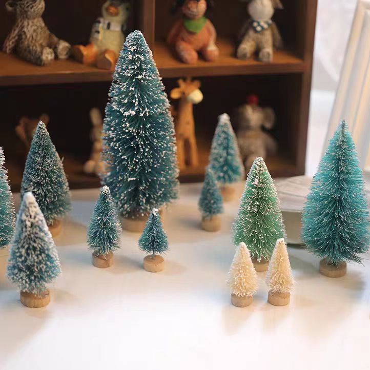 Cross-Border Small Christmas Tree Mini Christmas Tree DIY Desktop Ornaments Pine Needles Snow Christmas Garland Mini Christmas Tree