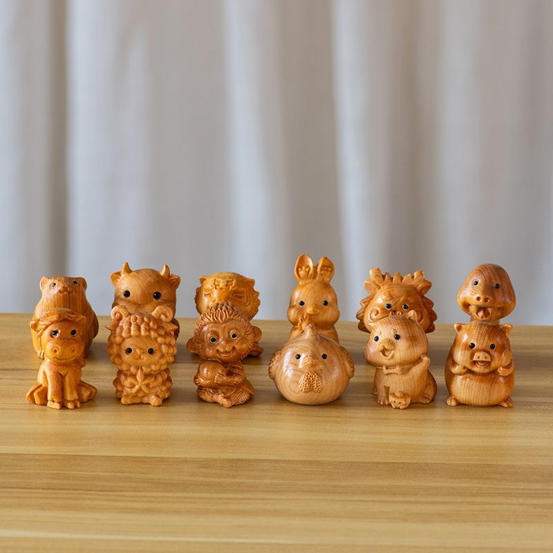 Factory Outlet Thuja Wood Handheld Piece Zodiac Portable Plate Play Chinese Cute Zodiac Wen Play Small Handheld Piece