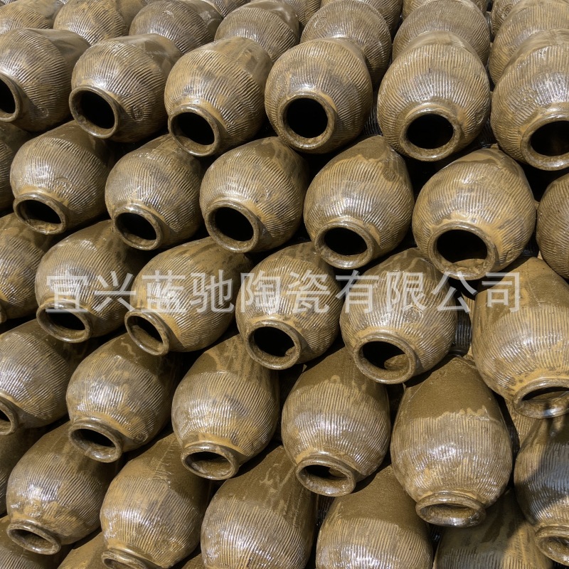 Manufacturers supply ceramic wine jars with large capacity of 50kg clay wine jars with large quantity discount