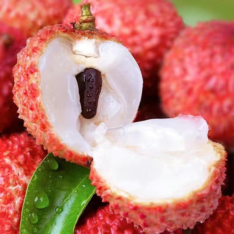 Fresh and Delicious Hainan Lychees in Bulk, Ready for Shipping Via Sf Express, Seasonal Fruit King Flavor Lychees