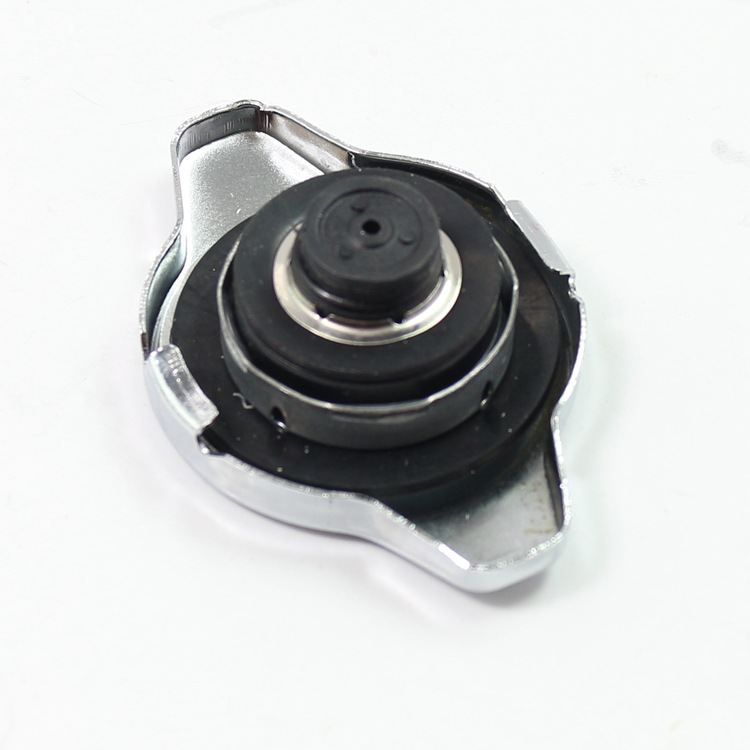 R126 small head is suitable for Changan Star car water tank cover Van water tank cover 1.1 small 0.9