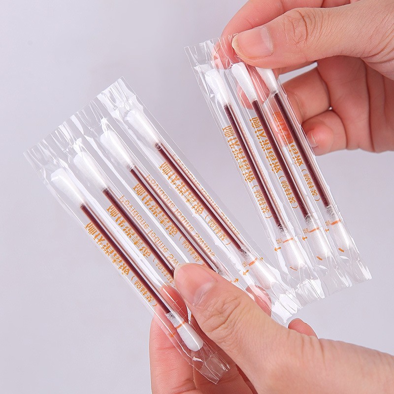Iodine cotton swab household disinfection disposable skin wound baby alcohol sterilization household portable cotton swab with iodine