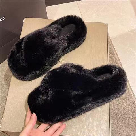 Furry Slippers for Women's Outer Wear 2025 New Korean Style Ins Trendy Shoes Autumn and Winter 2024 Home Cotton Slippers Spring and Summer