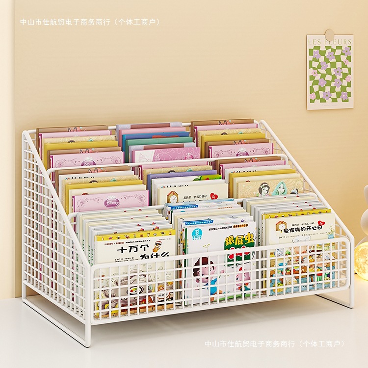 Книжный шкаф на столе, полка для детских картинок, прикроватная тумбочка, стеллаж для хранения в оконном проеме, интегрированный маленький ящик для хранения