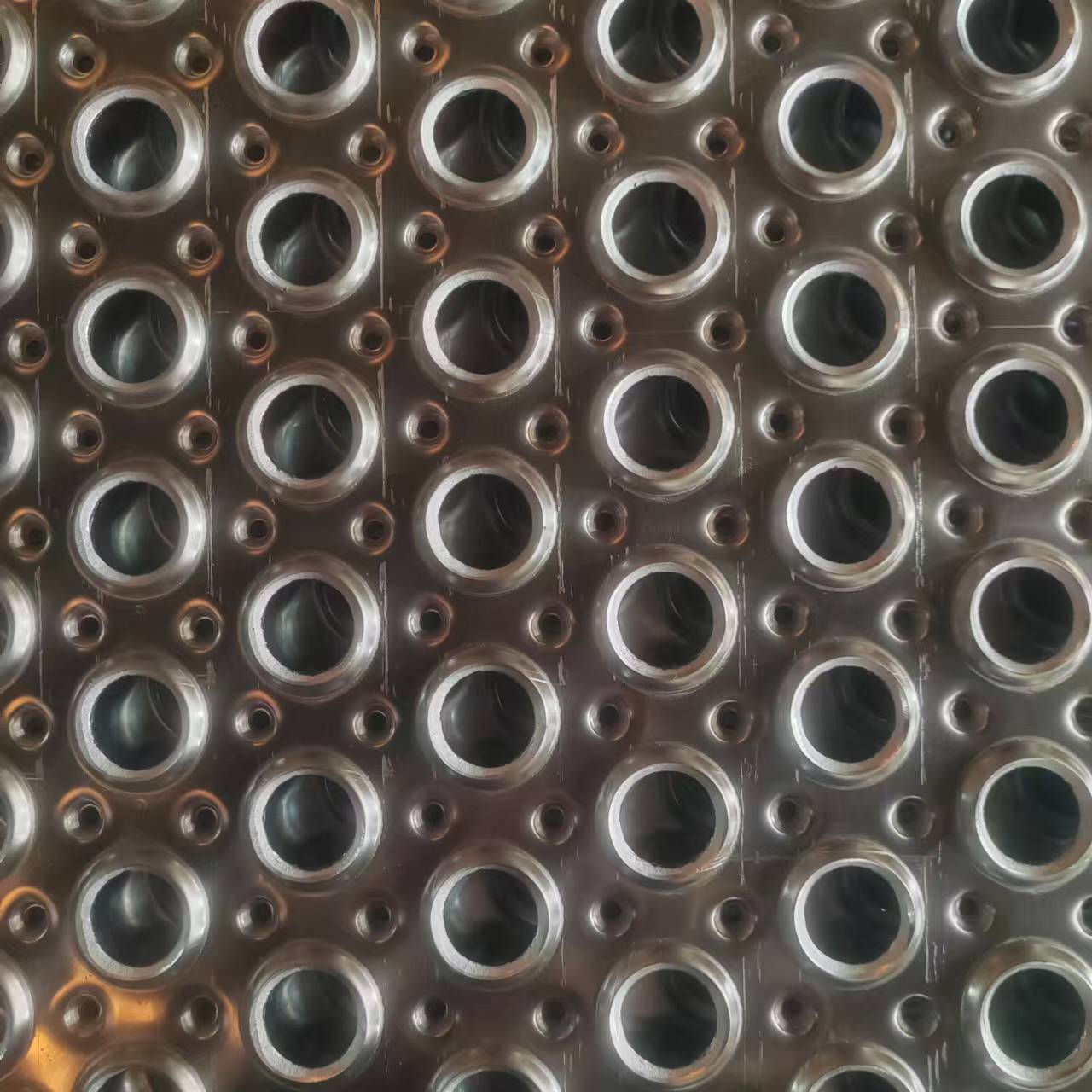 304 Stainless Steel Punching Mesh Punching Mesh Thickeneded Filter Screen Perforated Plate Hole Plate Plum Blossom Hole Mesh Plate Manufacturer
