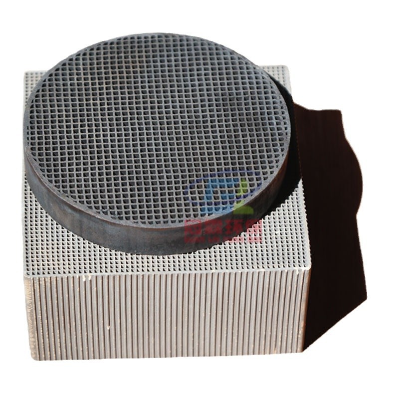 Supply ceramic carrier black coated honeycomb ceramic electronic appliance air purification filter deodorant ceramic sheet