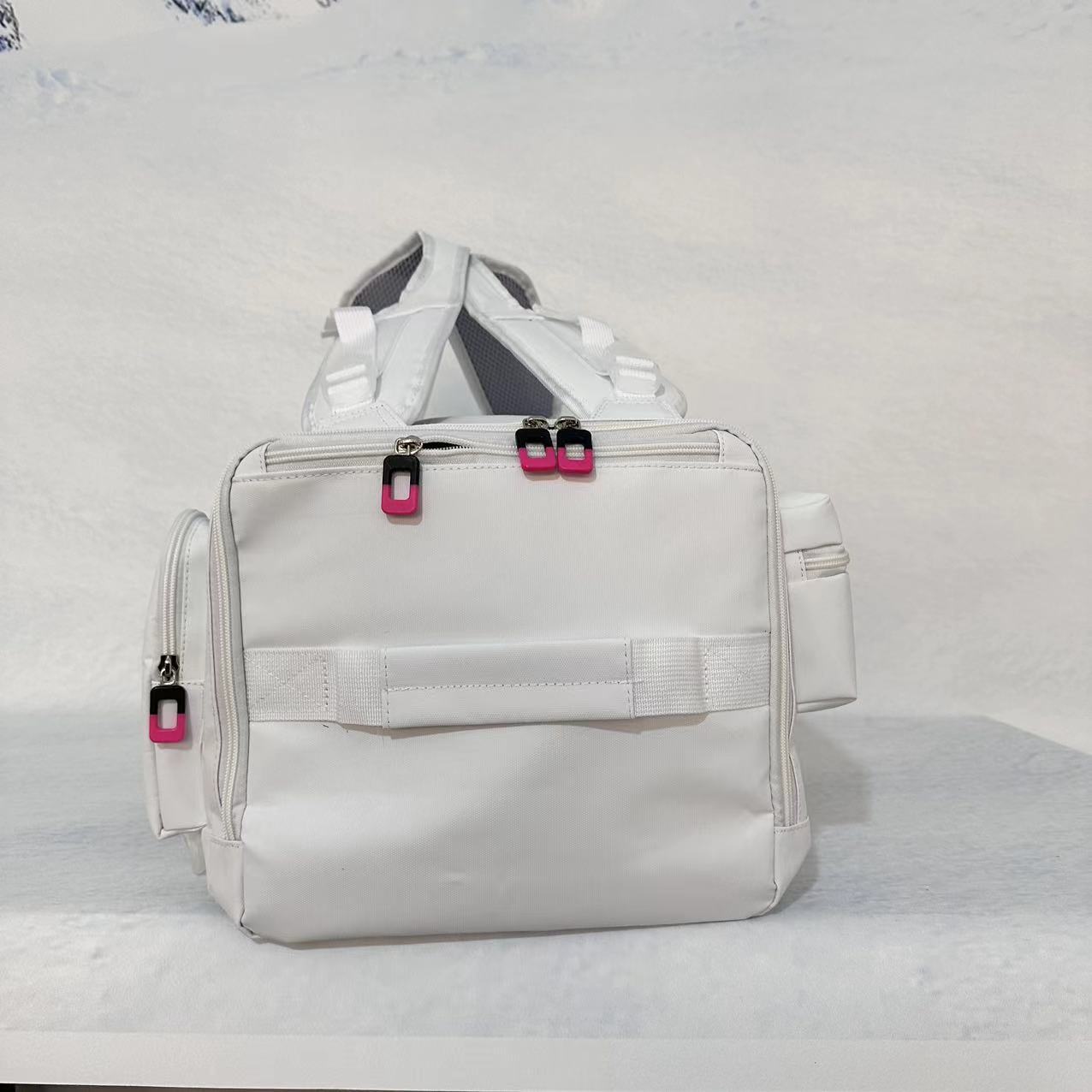 Shoulder Can Be Hung on the Board, Backpack, Large-Capacity Ski Bag, Waterproof Skateboard Bag, Divided into Compartment Ski Bag with Logo Printing