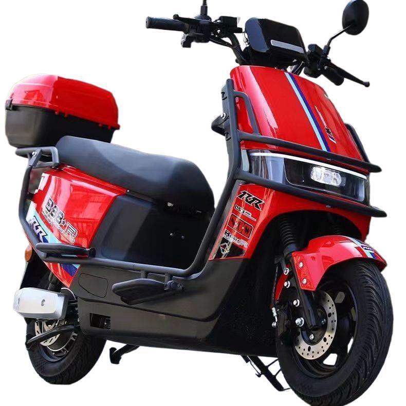Long battery life big cool cow 3000 watt 2025 new 96V electric car 72V double disc pedal electric motorcycle