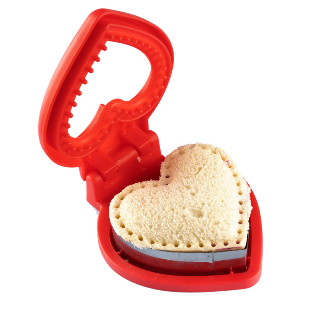 DIY Toast pocket sandwich cutting mold sealing love bread cutting baking toast sealing hand guard sandwich mold