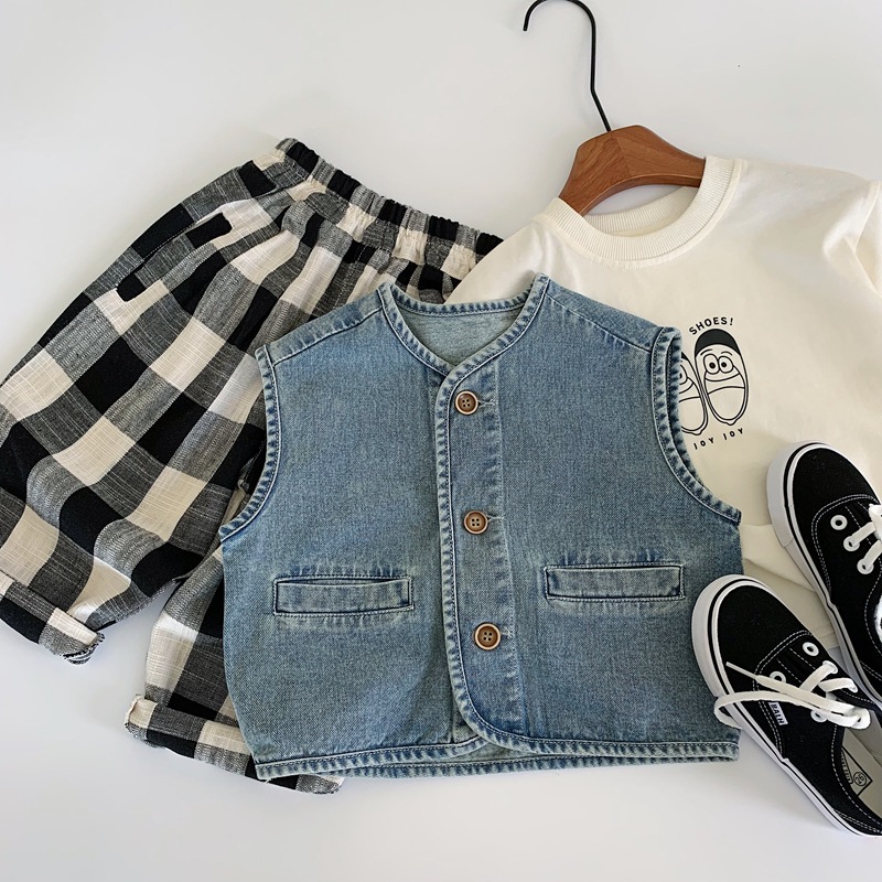 Vest for Boys, Children's Spring and Autumn Stylish Outerwear Denim Vest, Autumn Style for Boys, Cool Autumn Outfit for Toddlers and Young Children, Workwear
