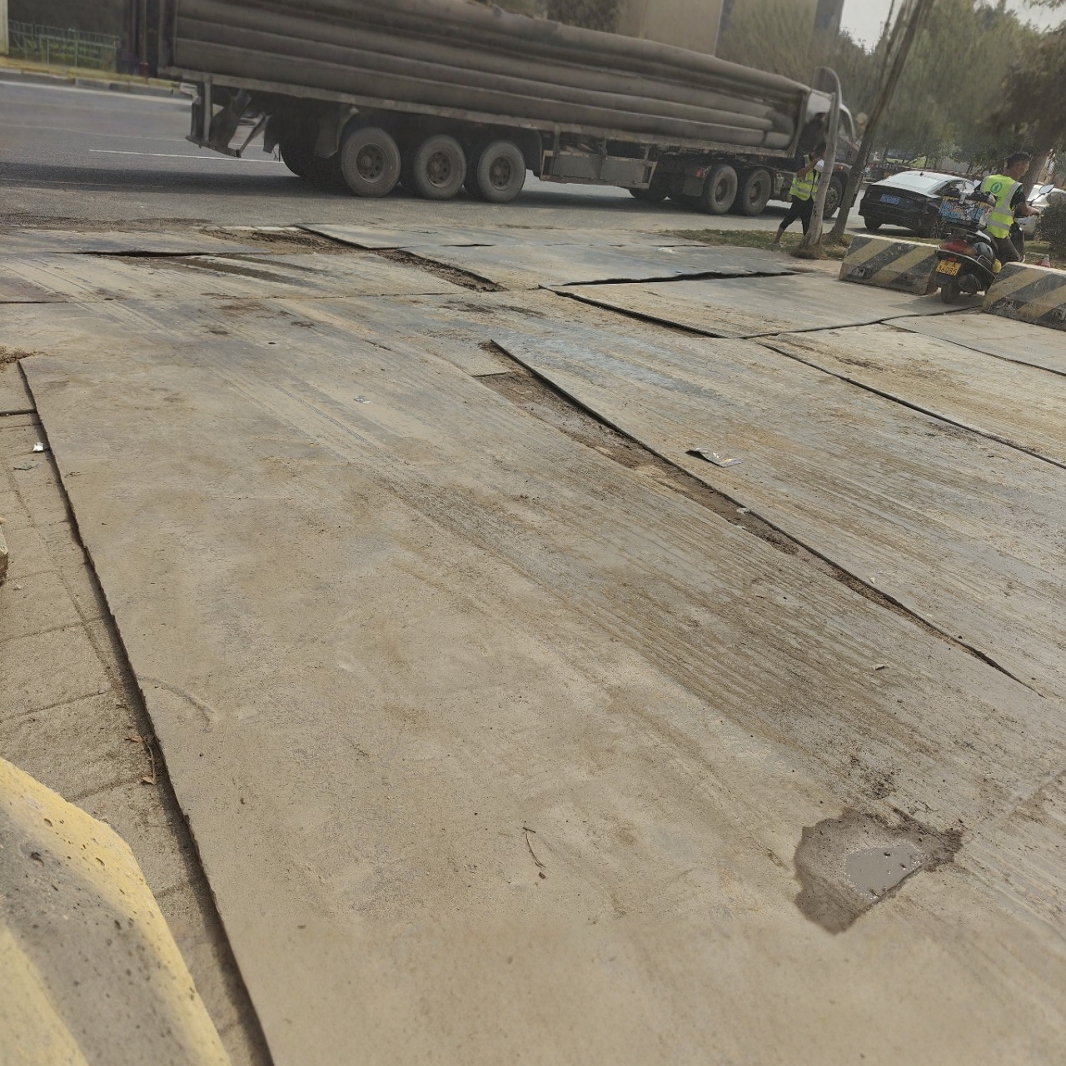 Used Steel Plate Paving Steel Plate Waste Steel Plate Q235 Material A3 Plate Pad Road Plate