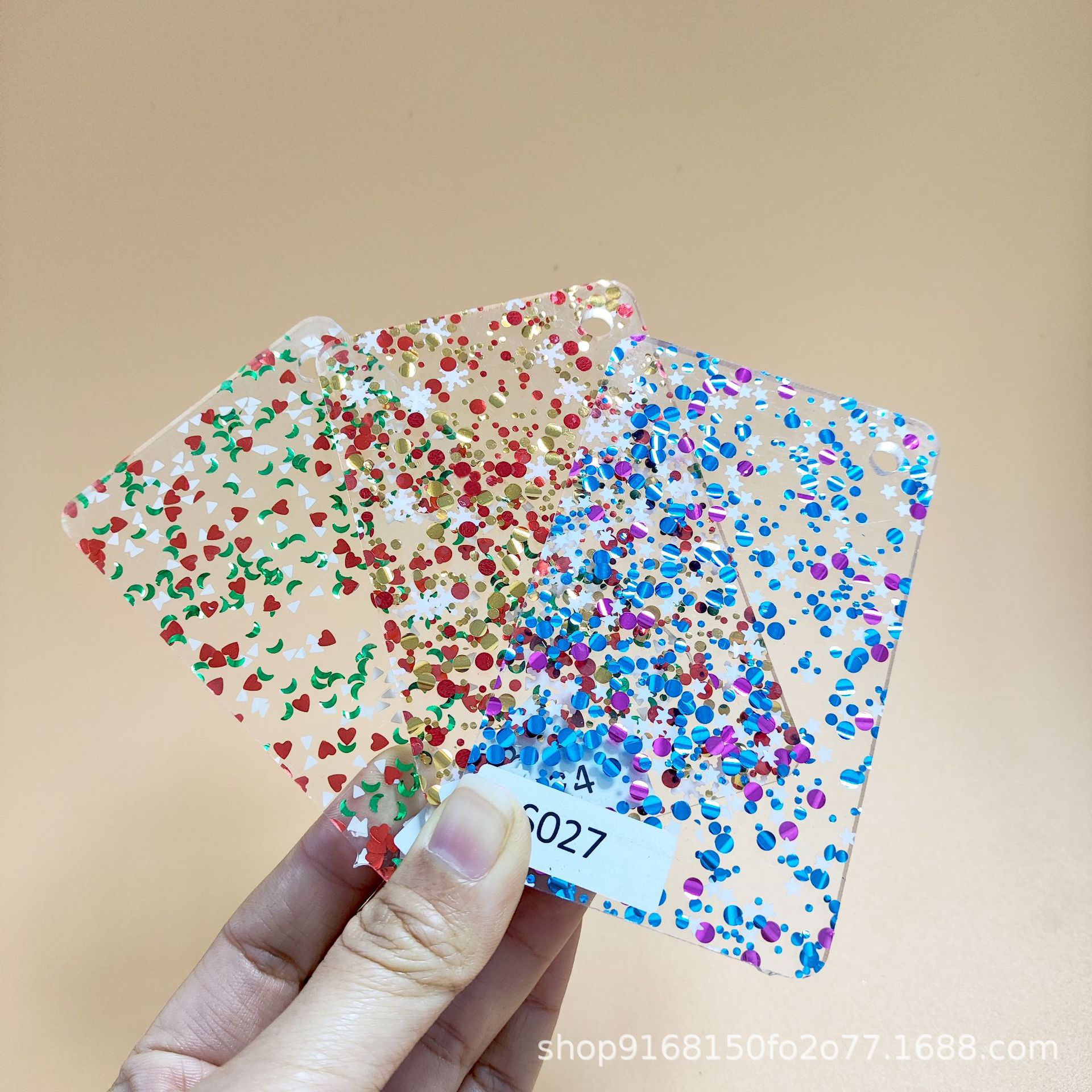 Transparent round heart shaped shaped multi-color onion powder acrylic display stand decoration factory wholesale