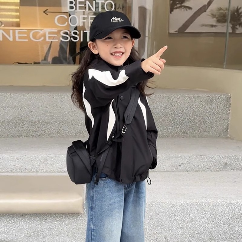 Girl's Charge Clothes Three-in-One Detachable Coat Spring and Autumn 2024 New Children's Big Boy Girl's Autumn and Winter suit