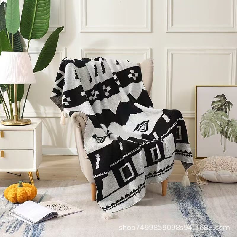 Scandinavian Style Accessible Luxury Sofa Blanket Office Nap Air-Conditioned Blanket Knitted Small Blanket B&B Bed Towel Leisure Blanket