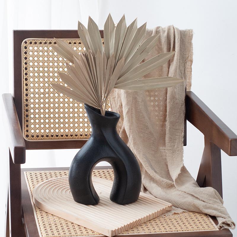 Scandinavian Simple Black and White Ceramic Vase Living Room Dried Flower Arrangement Home Accessories Geometric Abstract Art Ornaments