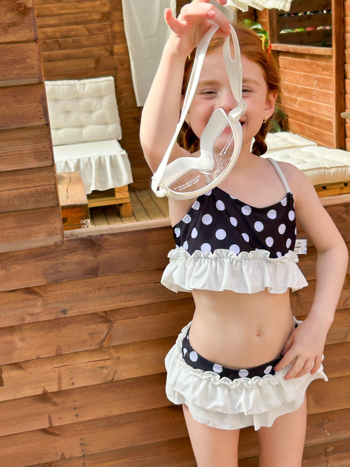 2025 New Kidsren's and Girls' Summer Korean Style Hot Spring Suit Polka Dot Bikini Suspender Little Girl Swimsuit Suit