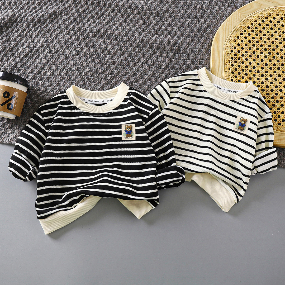 Autumn New 2024 Children's Sweatshirt All-match Western Style Striped Jacket for Boys and Girls