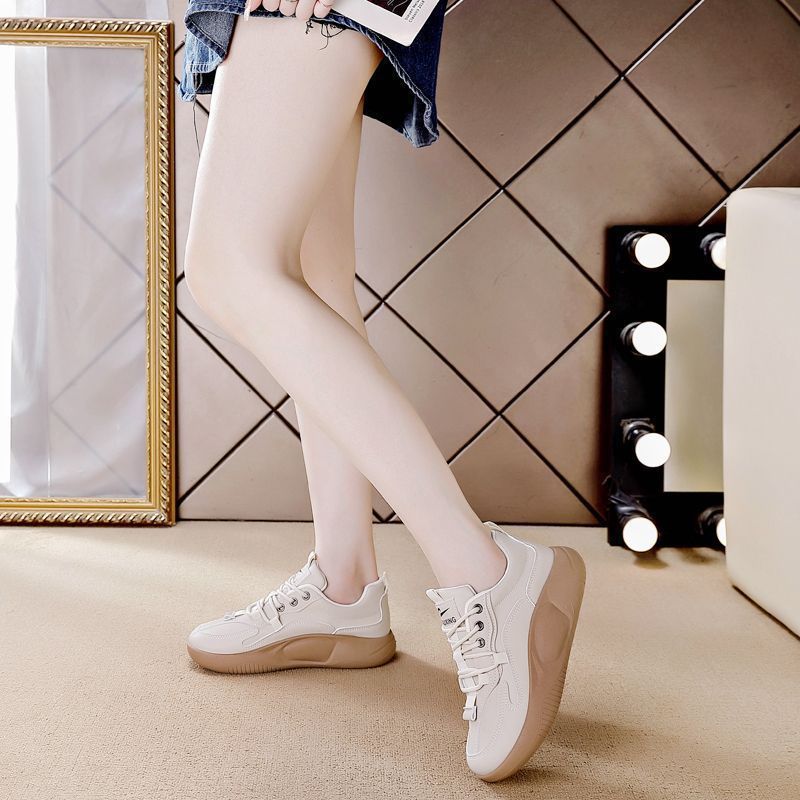 Hong Kong Counter Retro Genuine Leather Women's Sports Shoes 2025 Spring & Fall Thick-Soled Versatile White Shoes Soft-Soled Travel Shoes for Women