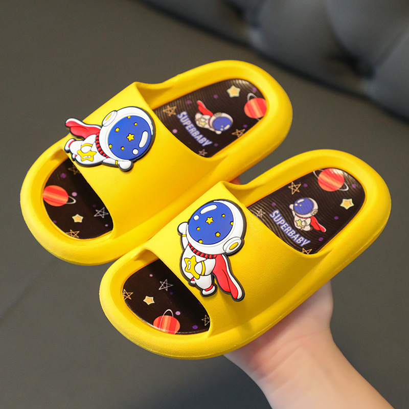 Spaceman Children's Slippers Summer Boys and Girls Cartoon Non-slip Soft Bottom 3-11 Years Old Indoor Home Baby Sandals