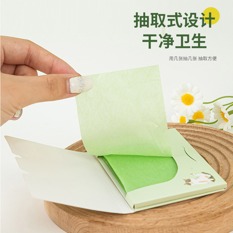 Facial Oil-Absorbing Paper 100 Pieces Portable Removable Fragrance Oil-Absorbing Facial Paper Oil-Absorbing Paper Facial Female Makeup Makeup Artist