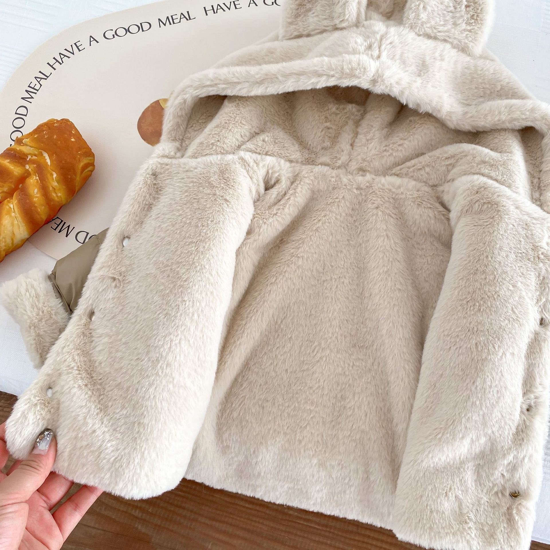 Children's fleece-lined Mao Mao coat 0-5 years old winter girls super cute hooded cotton-padded coat boys thickened cotton-padded jacket tide AY068