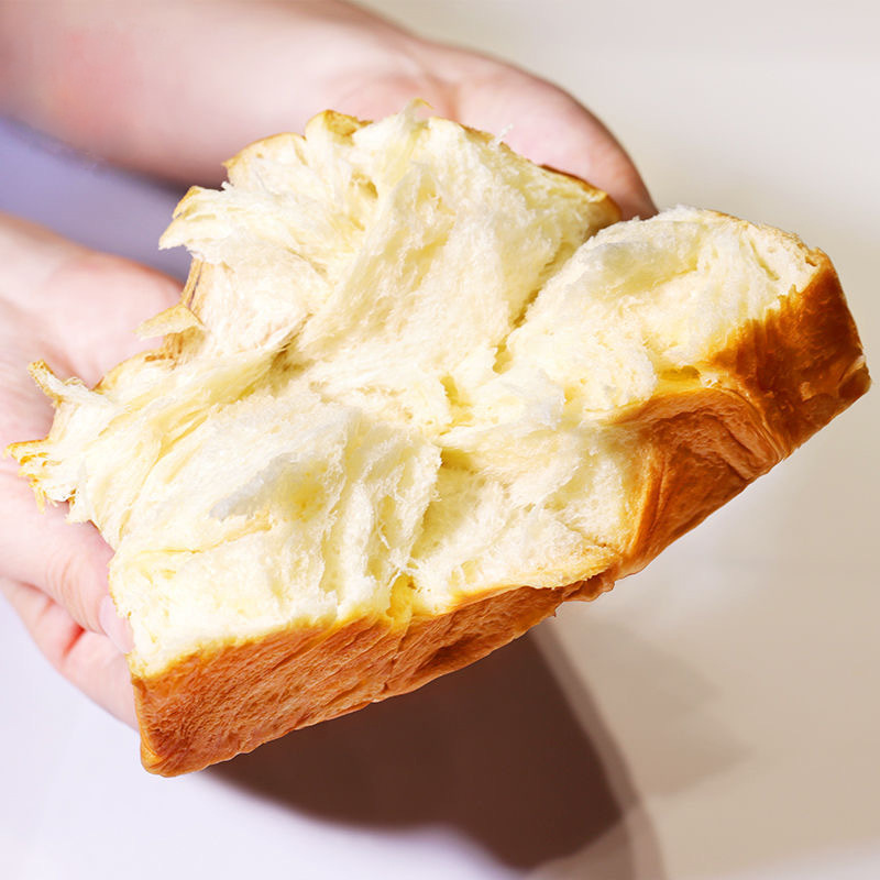 raw toast hand-torn bread bag milk flavor no sandwich substitute cake pastry heart snack dessert wholesale