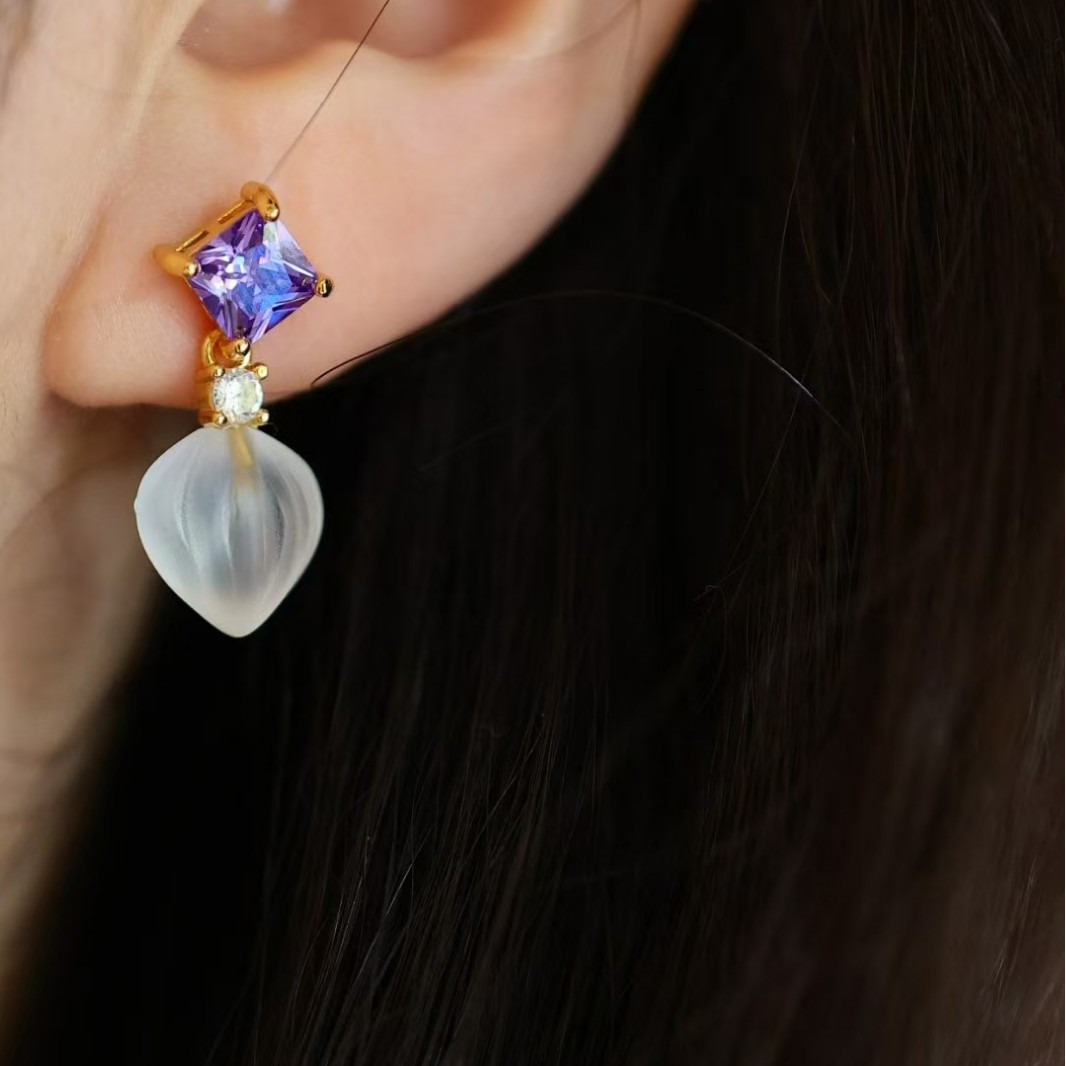 Natural Frosted White Crystal Earrings, Earrings, Medieval Design, S925 Silver, All-Over Silver Earrings, Fashionable