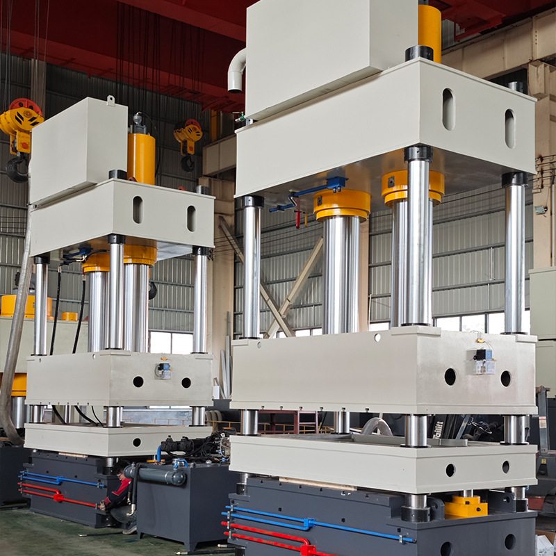 315 Tons Four-Column Hydraulic Press 500 Tons Hot Pressing Molding Hydraulic Press 630 Tons 1000 Tons Large Servo Press