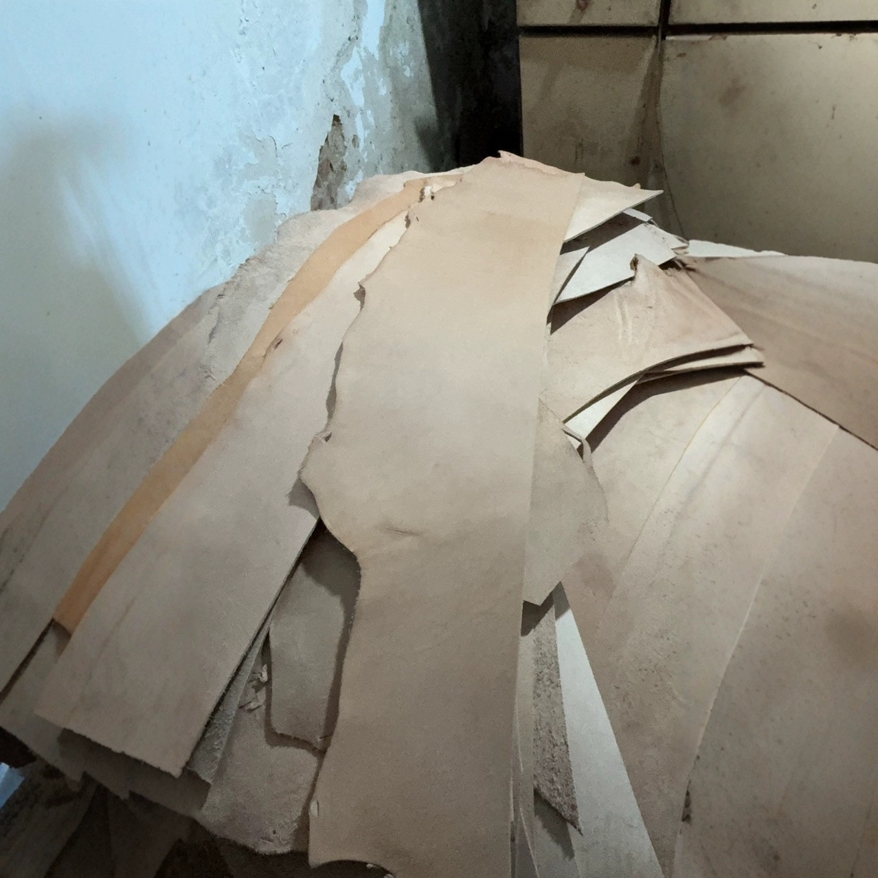 DIY 4.0mm Thick Vegetable Tanned Leather, Special Yellow Cow Head Leather for Shoe Materials