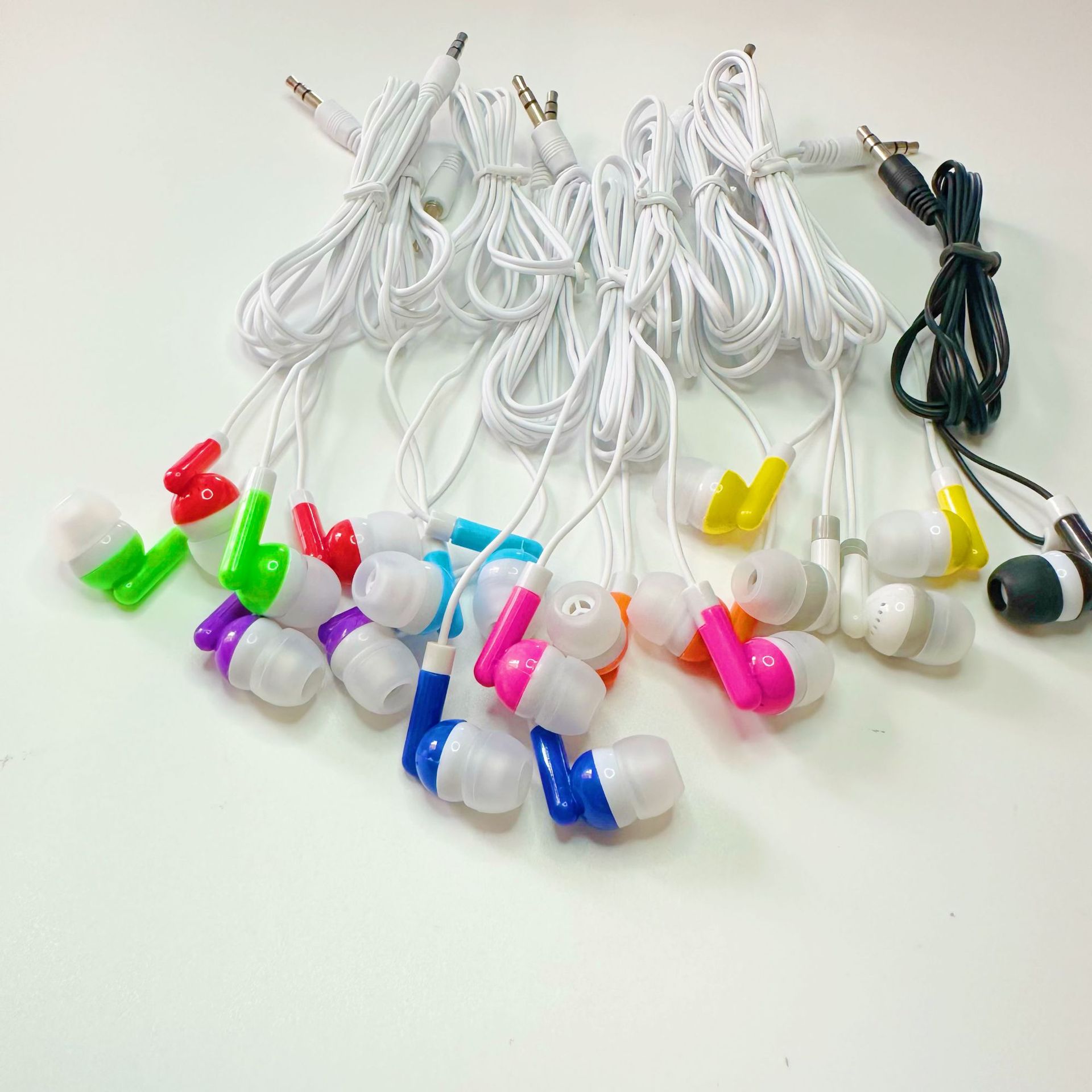 SOURCE manufacturer wired in-ear earphone without MP3 applicable gift earphone aviation earphone