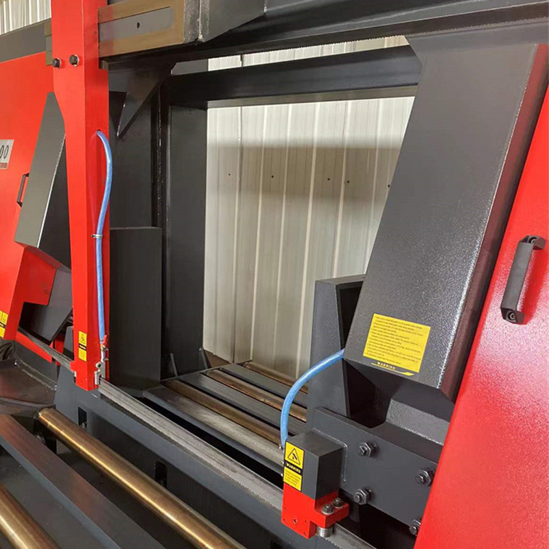 Three-station bus machine, multi-functional copper bar bus processing machine, multi-station bus processing machine three-in-one