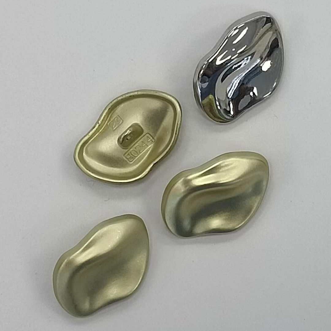 Изогнутая вогнутая и выпуклая поверхность, специальная асимметричная маленькая ароматная металлическая пуговка верх, пальто, ручная шитье пуговка, изысканная пуговка для ветровки