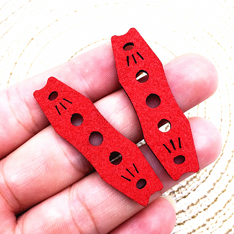 Net red positioning three-hole leather pocket slingshot fiber noise-canceling non-slip wear-resistant non-frame flat leather steel ball pocket Shanghai style bomb