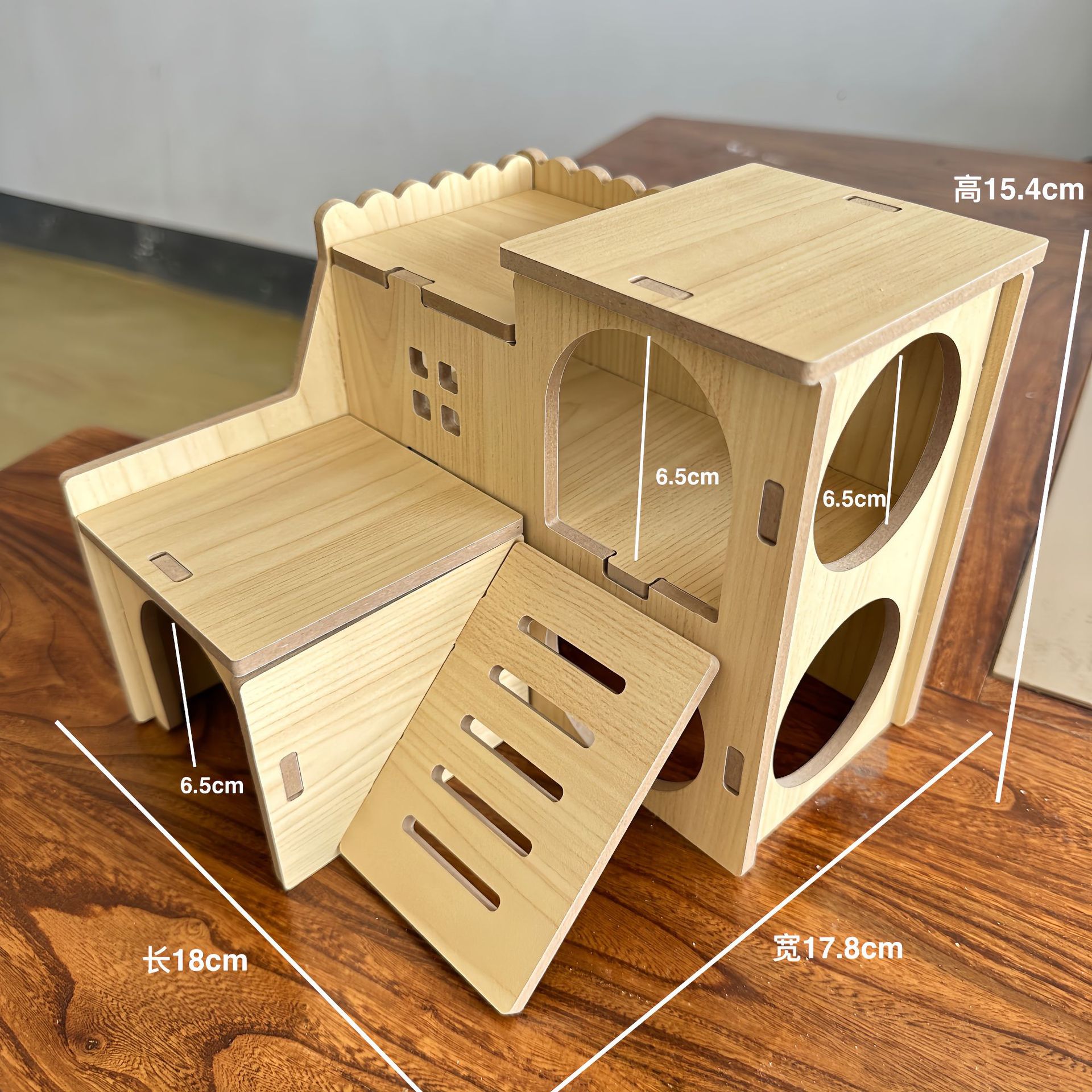 Golden Bear Special Large Wooden House Parrot Dutch Pig Pet Hiding House Supplies Daquan Hamster Sleeping Nest