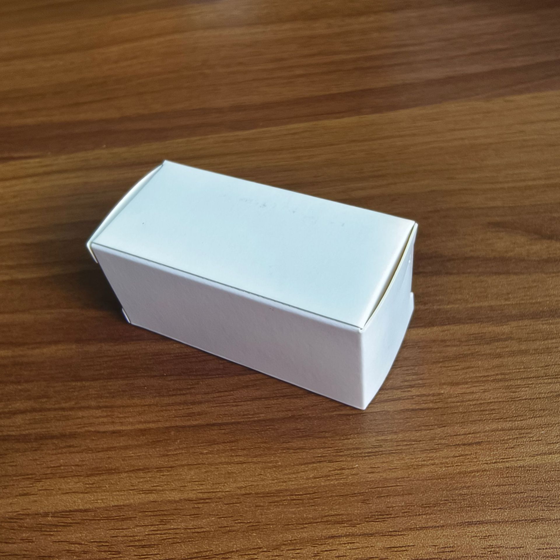 Пустые коробки для печати, влагозащитные и пылезащитные, быстрая доставка в неограниченных количествах