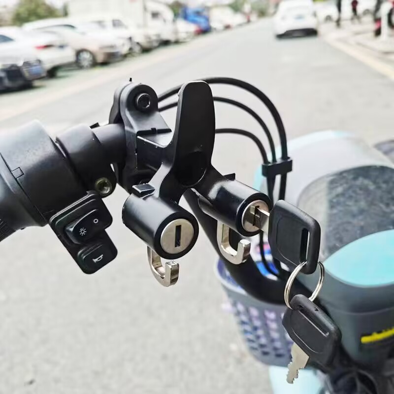 Electric car hook front universal anti-theft lock storage bag pedal electric car hook battery car hook artifact