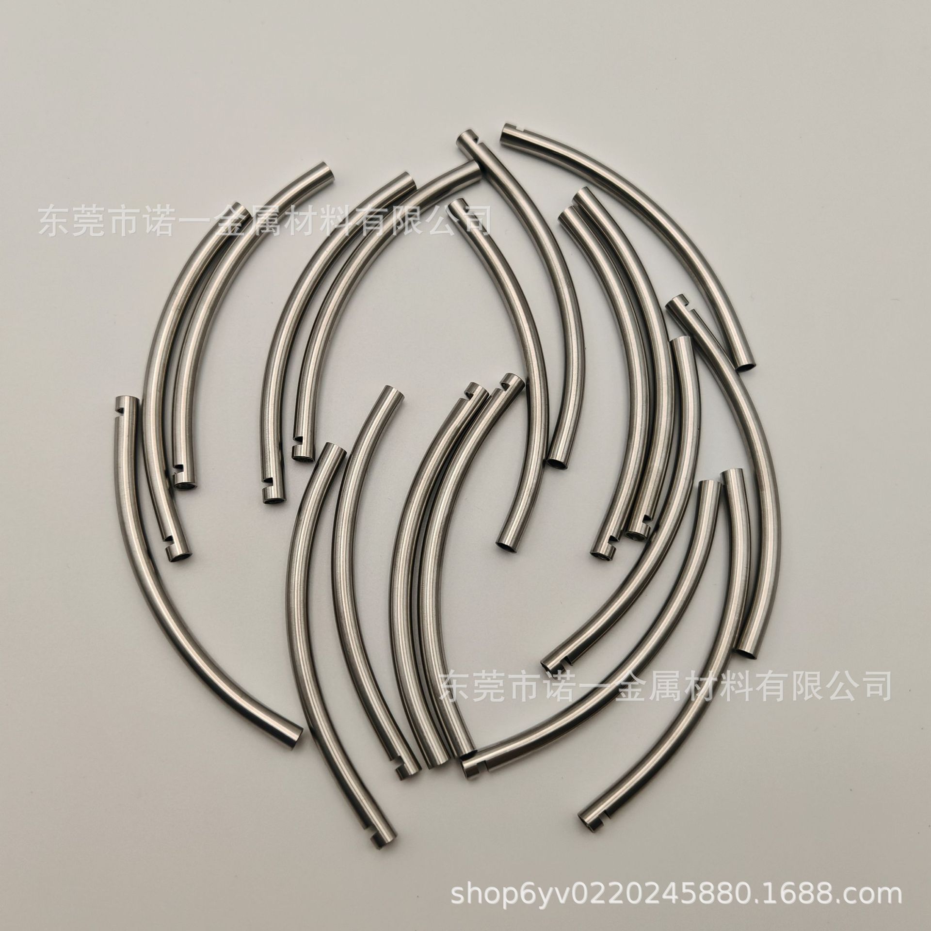 304 Stainless Steel Pipe Bending Processing, Customized Stainless Steel Capillary Pipe Round Pipe Bending, Grooving and Drilling Processing