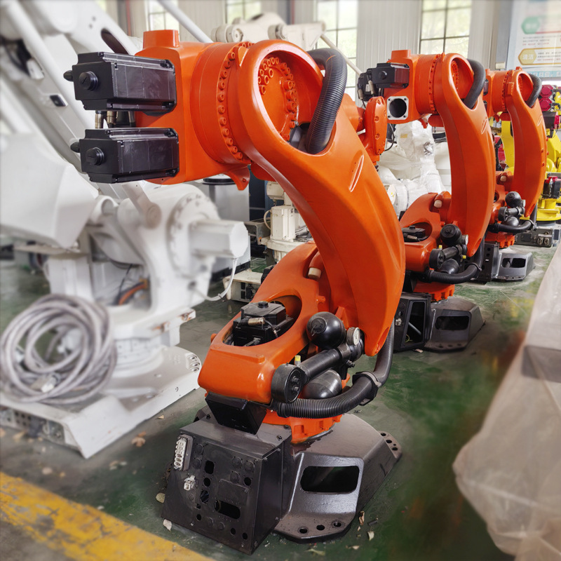 Used Kuka Six-Axis Robot with Load of 150kg and Arm Span of 2.7m for Handling and Palletizing Industrial Robot Arm