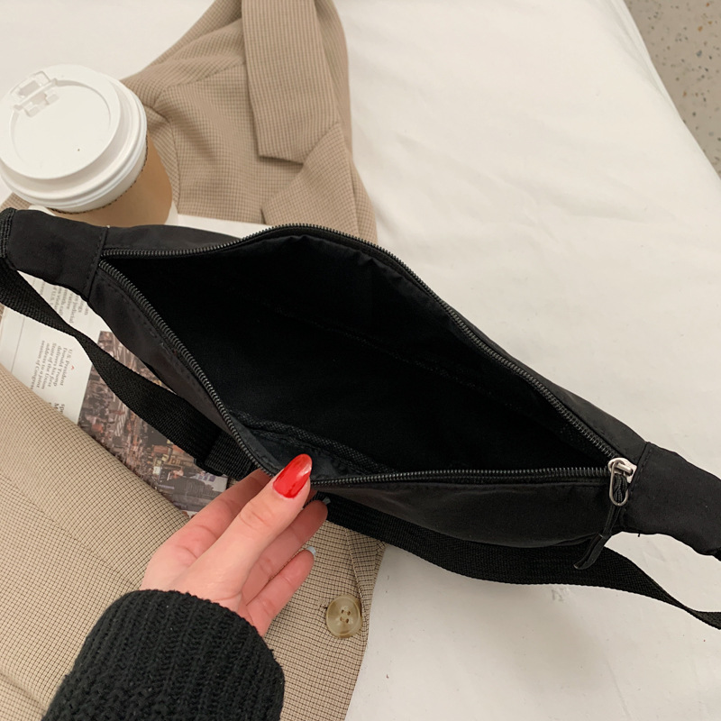 Wholesale Nylon Crossbody Bag Women's 2020 New Fashionable Dumpling Bag Small Satchel Underarm Bag Fashion Shoulder Canvas Bag