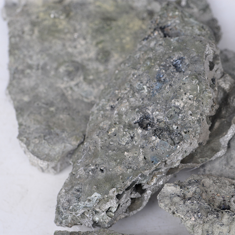 Factory Direct Sales, Quality Assurance, Spot Supply of Low Carbon Chromium Iron Casting Furnace Materials