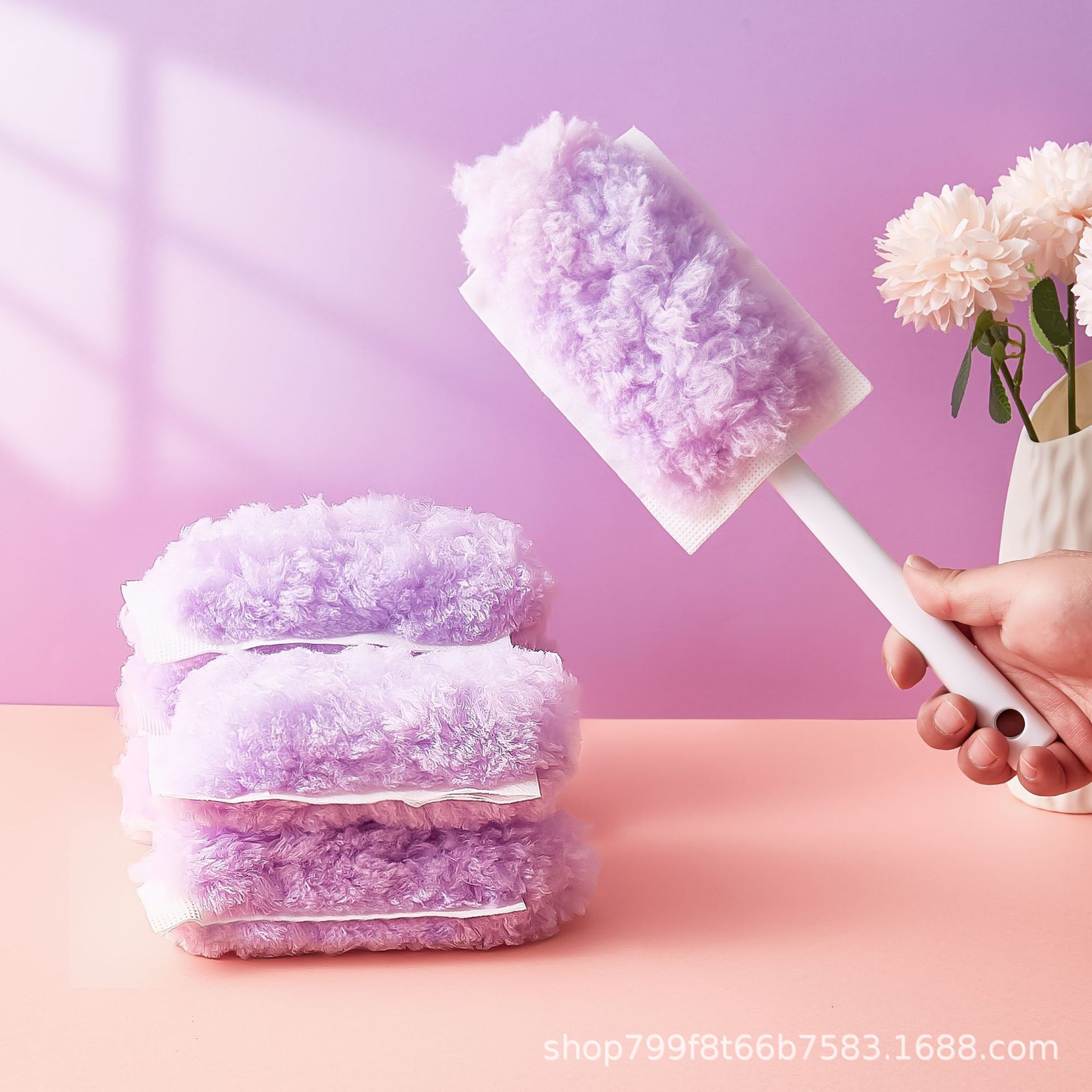 Electrostatic dust duster purple dust cleaning household telescopic rod dust cleaning ceiling gap cleaning artifact