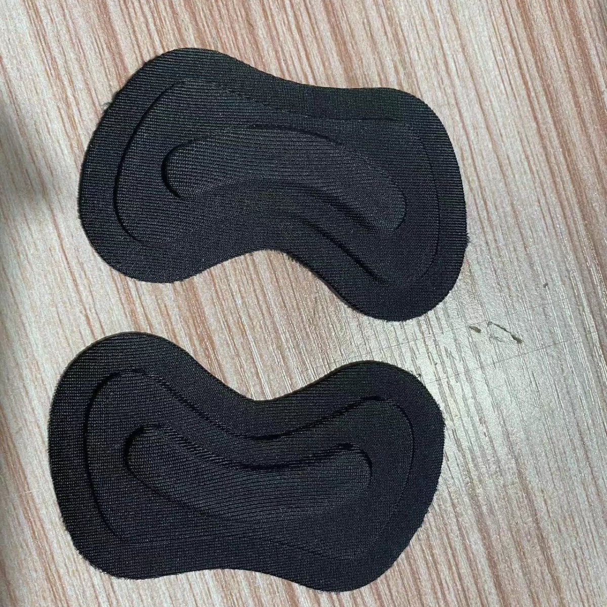 The Factory Produces Sports Shoe Heel Stickers, Anti-Wear Meniscus Protection, Thickeneded High-Heeled Shoes Heel Stickers, Molded Sponges