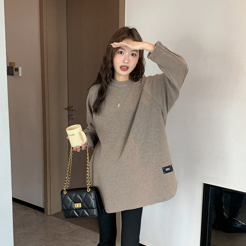 New Korean style maternity clothes fashion fleece-lined boutique fabric round neck maternity bottoming T-shirt thickened bottoming shirt loose